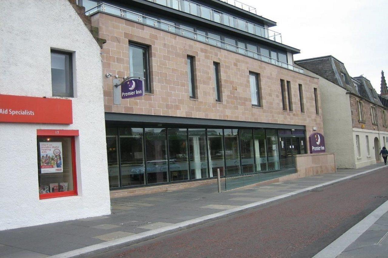 Premier Inn Inverness Centre - River Ness Exterior foto